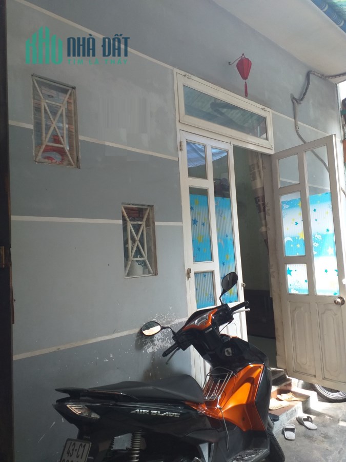 Nhà sát mặt tiền Nguyễn Văn Linh, 2 tầng, 2 mê đúc, chỉ 1.32 tỷ