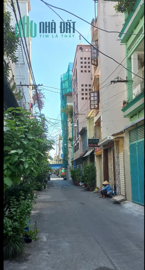 cần bán gấp nhà ở tháng 2
