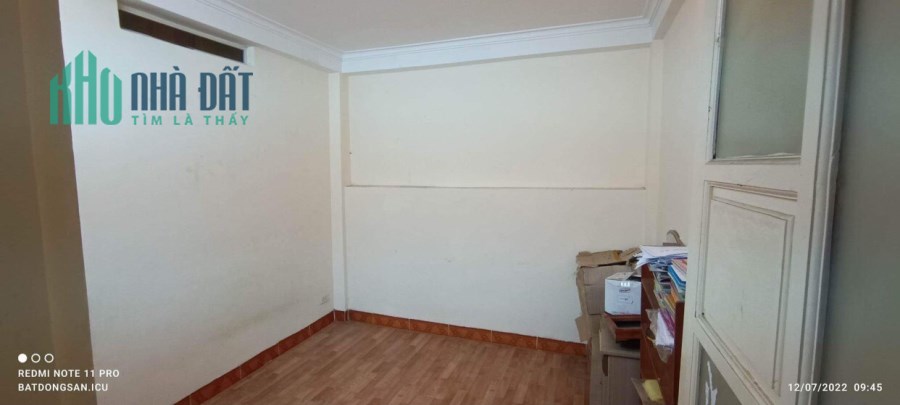 [GẤP] Bán nhà mặt phố Giải Phóng giá rẻ, 120m2 sổ đỏ, mặt tiền 4m, hạ giá còn 14 tỷ.