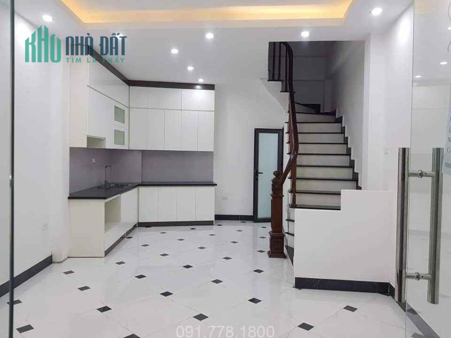 NHÀ ĐẸP BẠCH MAI NGẤT 40M2 Ô TÔ VÀI BƯỚC CHÂN. KINH DOANH SÂM UẤT. 4 TỶ 1
