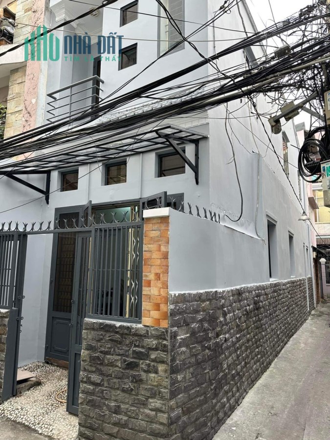 NHÀ MỚI ĐẸP, TRUNG TÂM Q3, GIÁP NGAY Q1. HẺM OTO ĐỖ CỬA. GIÁ CỰC SỐC.0941634111 LH NHẬN SỔ