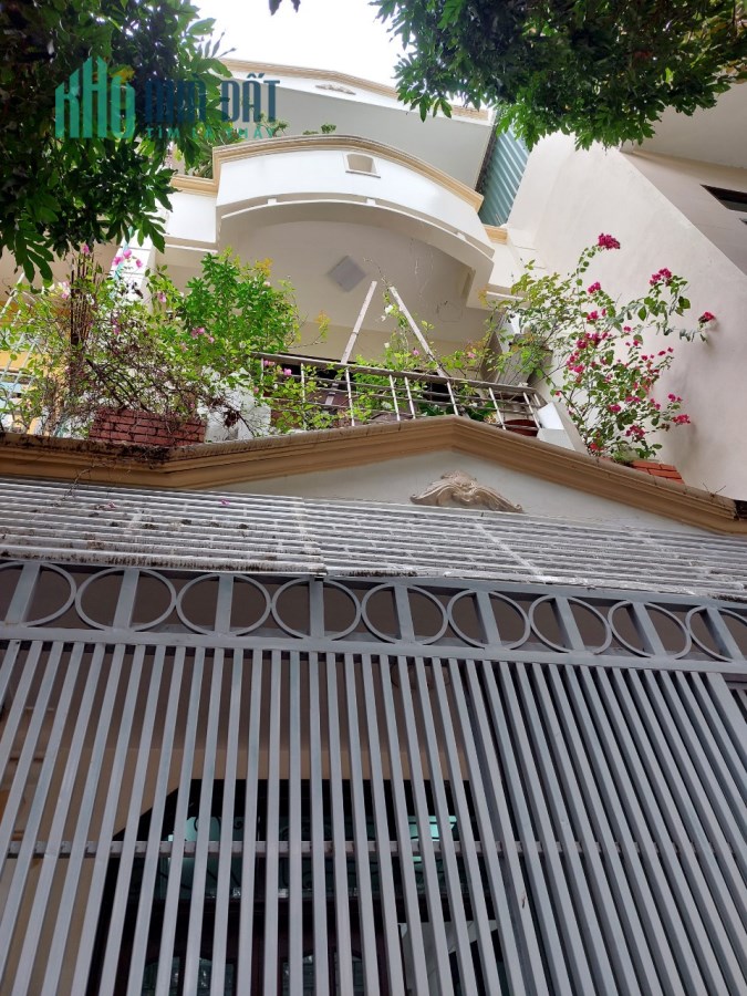 Chính chủ cần tiền bán nhà mặt  phố Nguyễn Công Hoan, phường Quang Trung, thành phố Hải Dương