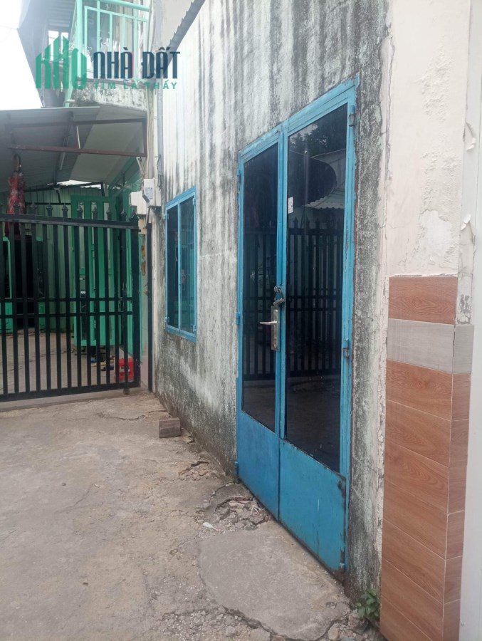 Bán Nhà Quận 12, Sát HXH đường Lâm Thị Hố, 31M2, SHR, Chỉ 1 Tỷ 450, Không quy hoạch.
