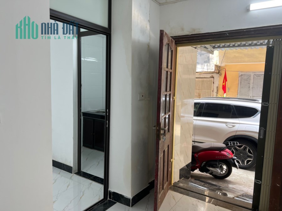 💥 Chỉ 1.85 Tỷ - Tập thể Tầng 1 Nghĩa Tân, Cầu Giấy, Nhà đẹp ở luôn, 28/40m2 SĐCC 💥