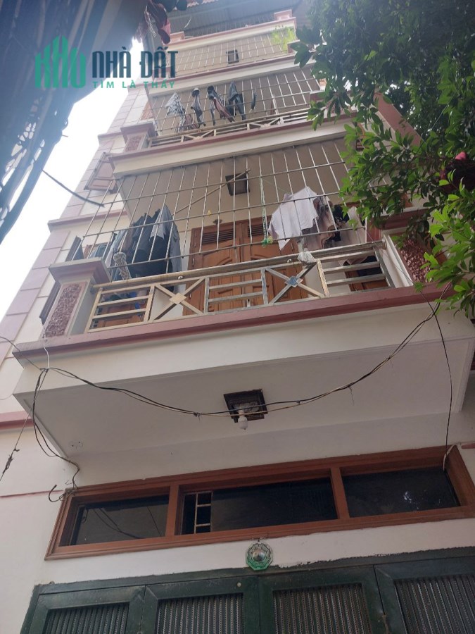 Bán nhà căn góc đường Ngô Thì Nhậm, Q.Hà Đông, 4 tầng x45m2, MT 4m, giá 4.85 tỷ.