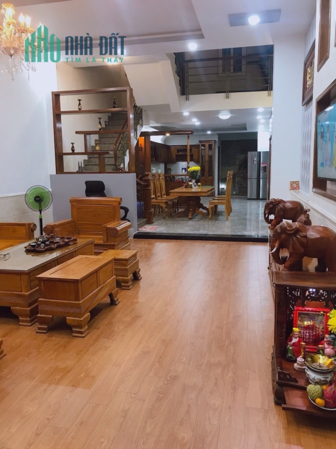 Bán Nhà Mặt Tiền Trần Bá Giao Gò Vấp 114m2 Đúc 3 Tầng Mới Ở Ngay 14 tỷ 5