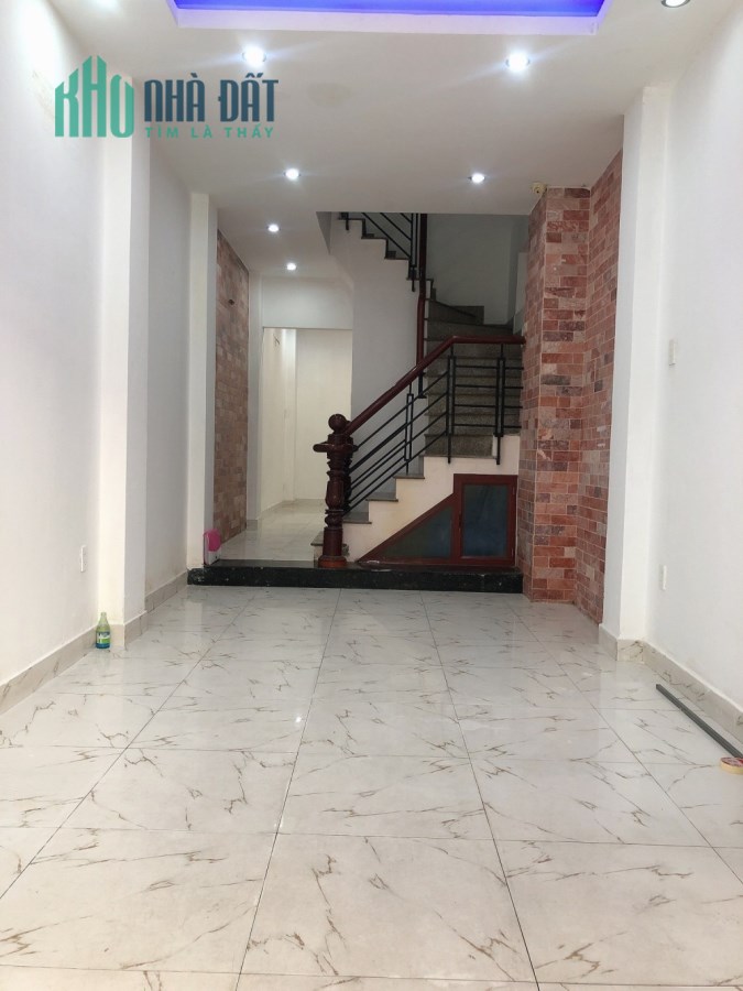 Bán nhà Thạch Lam, TP 45m2 4T 5PN  ST nhà kiên cố, tiện ích bao quanh, giá chỉ 5 tỷxx
