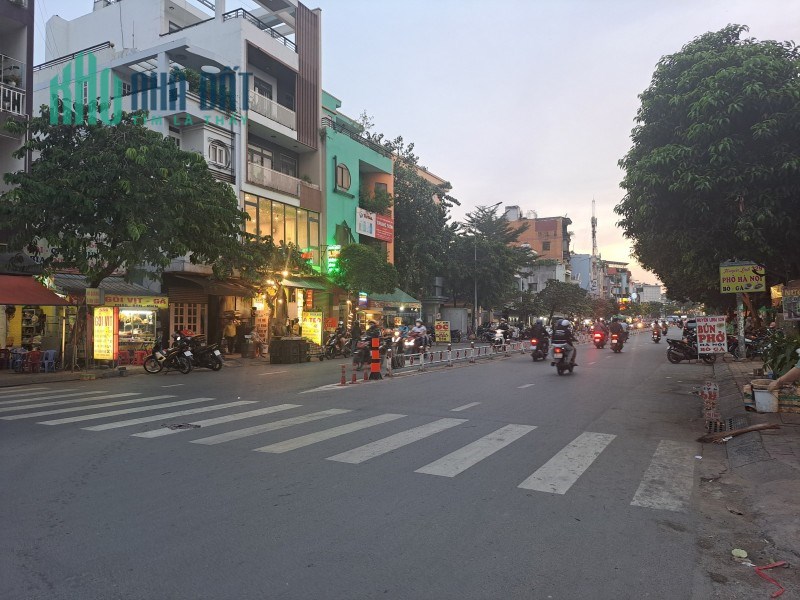 Bán Nhà Mặt Tiền Nguyễn Thái Sơn Gò Vấp 62m2 4 Tầng Mới Ở Ngay 15 Tỷ 2