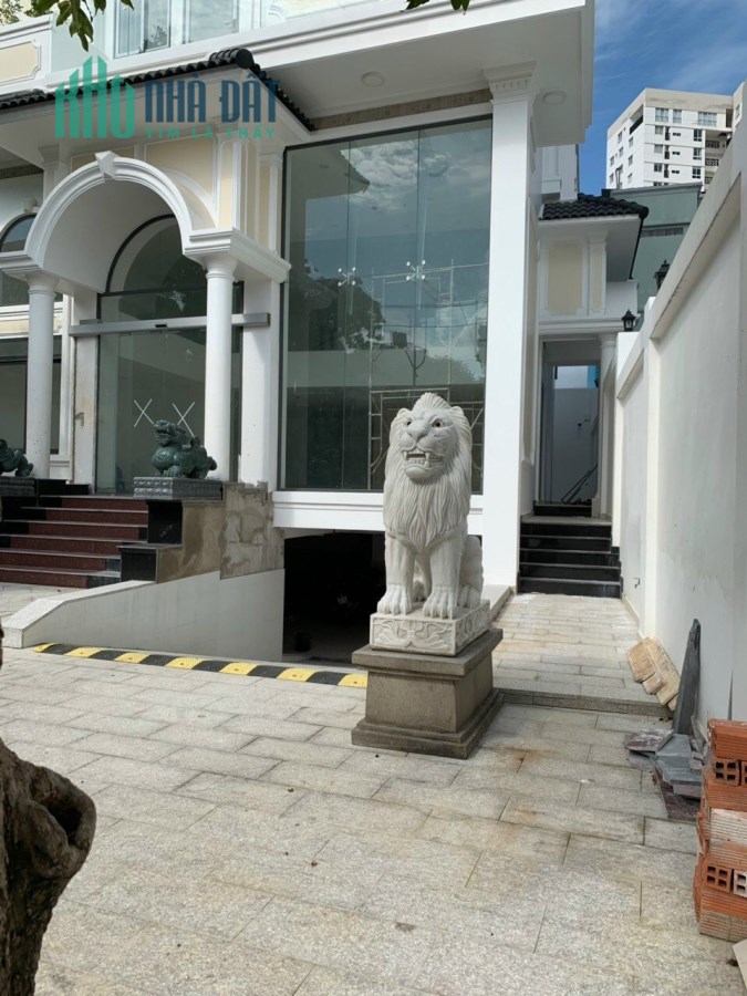 Bán gấp Biệt Thự MT cực đẹp, mới 100% Bùi Thị Xuân, P3, Quận Tân Bình