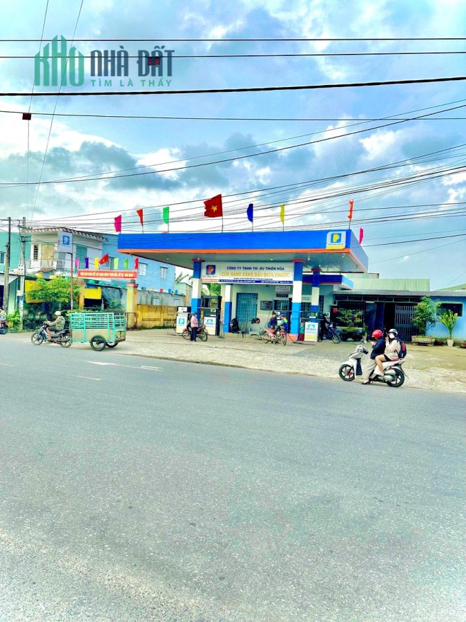 Bán Lô Đất Liền Kề Vĩnh Điện , Đường Nhựa, Đông người qua lại