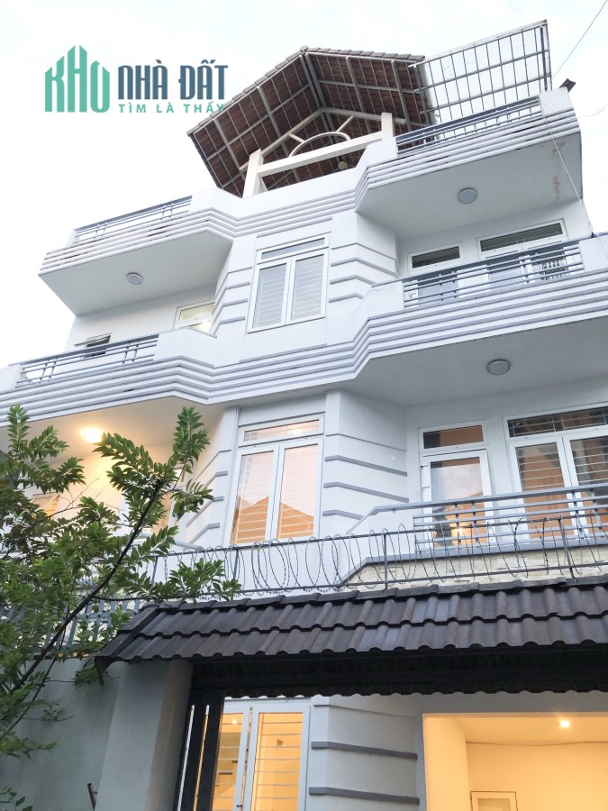 Cho Thuê Biệt Thự Góc 2 MT Nguyễn Văn Hưởng, P Thào Điền, Quận 2 -18✖️21m.Trệt, lửng, 2 L, 8PN,