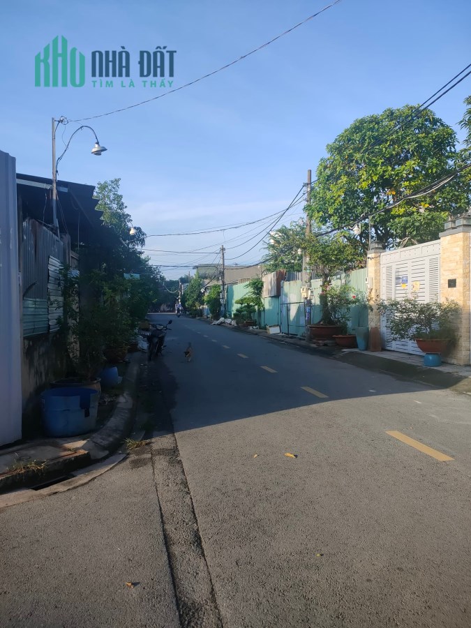 Đất mt 1500m, full thổ cư, xã Thới Tam Thôn Hocmon, chỉ 22tr.m