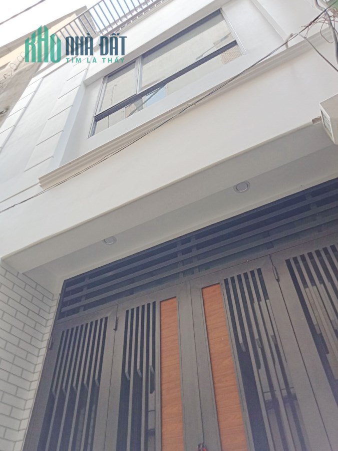 Nhà nở hậu hẻm thông 1507 đường Phạm Thế Hiển P6Q8, giá: 3.5tỷ TL
