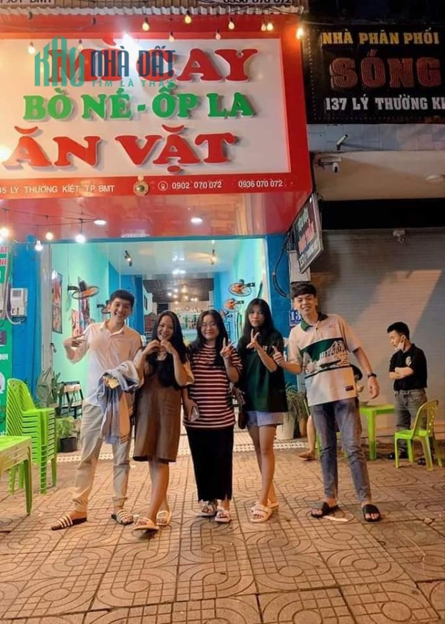 CẦN SANG QUÁN MỲ CAY BÒ NÉ