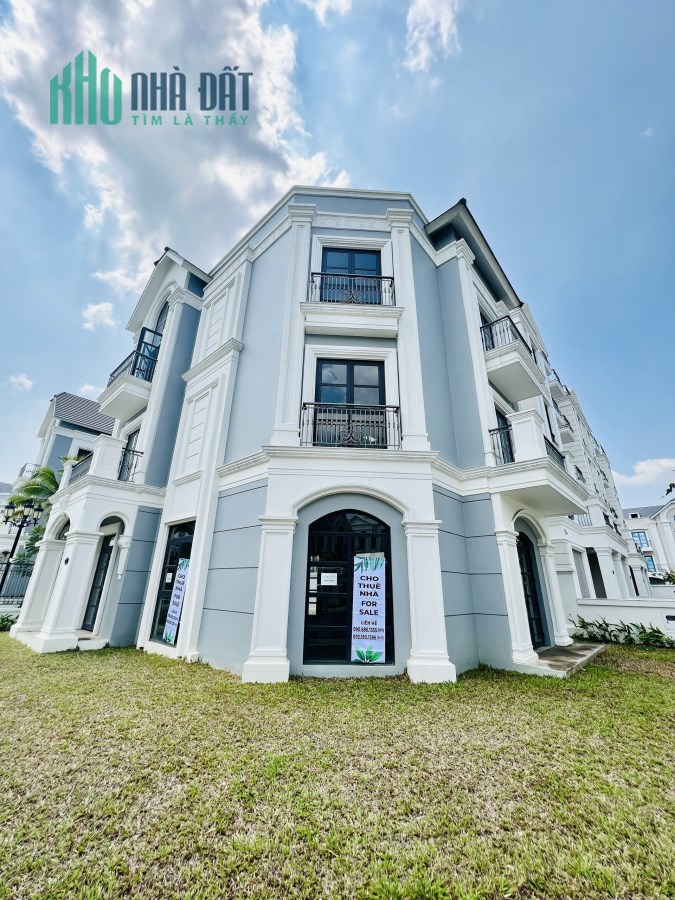 Cho thuê Shophouse Vinhomes Quận 9 giá sale sập sàn