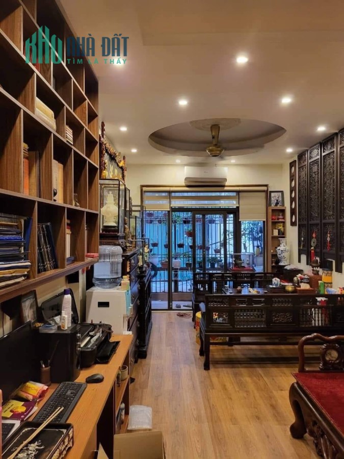 Siêu phẩm nhà đẹp Ngọc Lâm,45m2,5 tầng,6.2 tỷ