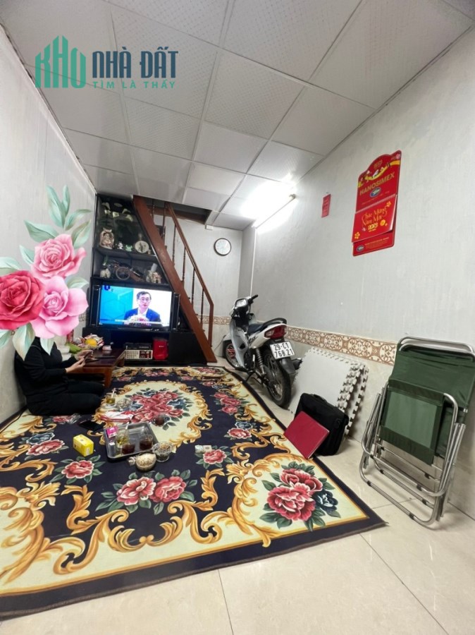 Bán nhà phố Bạch Mai, Hai Bà Trưng, diện tích 84m2, mặt tiền 4m, giá 8 tỷ.