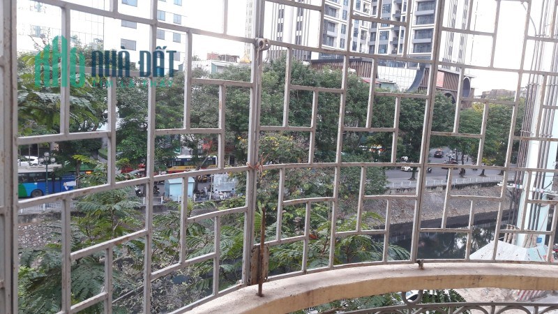 Bán nhà lô góc mặt phố Kim Ngưu, Hai Bà Trưng, mặt tiền 5m, diện tích 180m2, xây 4 tầng