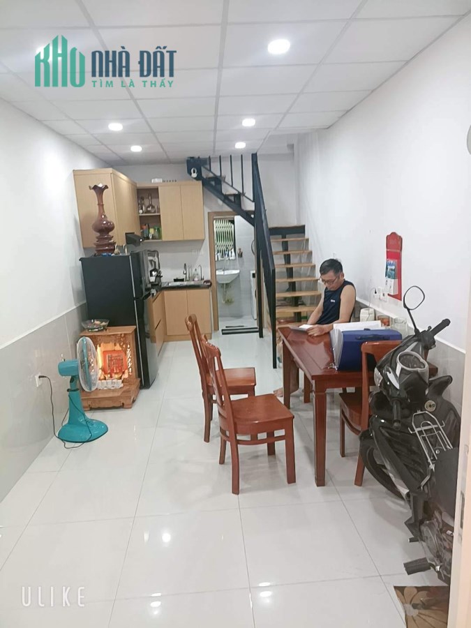 MẶT TIỀN LÊ VĂN LINH QUẬN 4 - NGAY CHỢ - THÍCH HỢP KD BUÔN BÁN - 5 TỶ 8