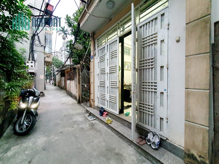 Bán nhà Ngọc Lâm, Long Biên 4 tầng, 68m2, PHÂN LÔ, ÔTÔ tránh, KINH DOANH tốt chỉ hơn 7 tỷ.