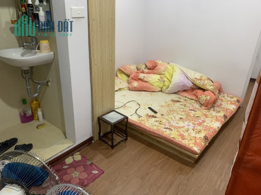 Chỉ 1.9 tỷ có ngay nhà Thông Phong-Tôn Đức Thắng, trung tâm Đống Đa, tiện ích đủ.