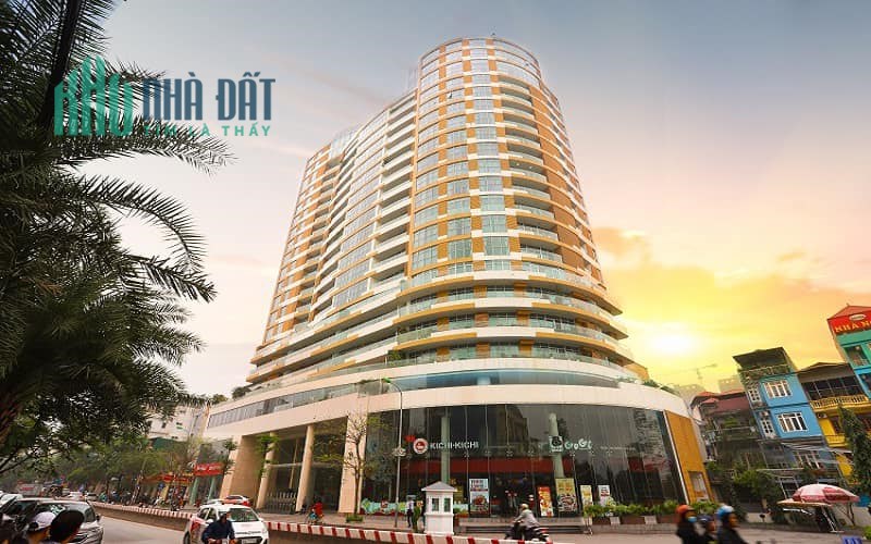 Bán sàn thương mại WarterMark mặt phố Lạc Long Quân, Lô Góc, 600m2, MT 15m, thuê 320tr/th