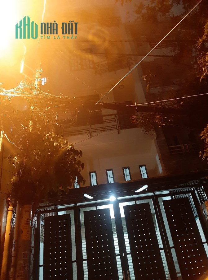 Mặt Tiền Phú Nhuận 80m2 , 5 Lầu Chỉ 16 Tỷ