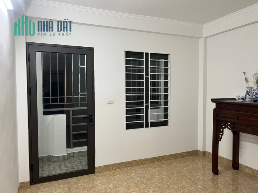 Bán nhà Khương Đình, Nhà thiết kế hiện đại, 39m2, 3.98 tỷ