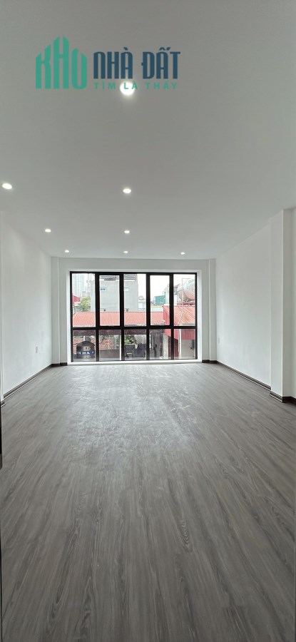 Bán nhà PHỐ Hoàng Ngân quận Thanh Xuân 48M  4T mặt tiền 4.5m nhà đẹp ở ngay nhỉnh 5 tỷ LH0975124520