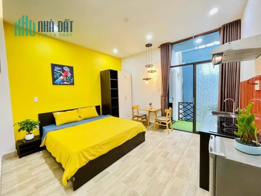 BÁN GẤP TÒA CĂN HỘ VIP 5 TẦNG SỤP HẦM - MẶT TIỀN THẠCH LAM T 1 TỶ/NĂM 8.5 TỶ
