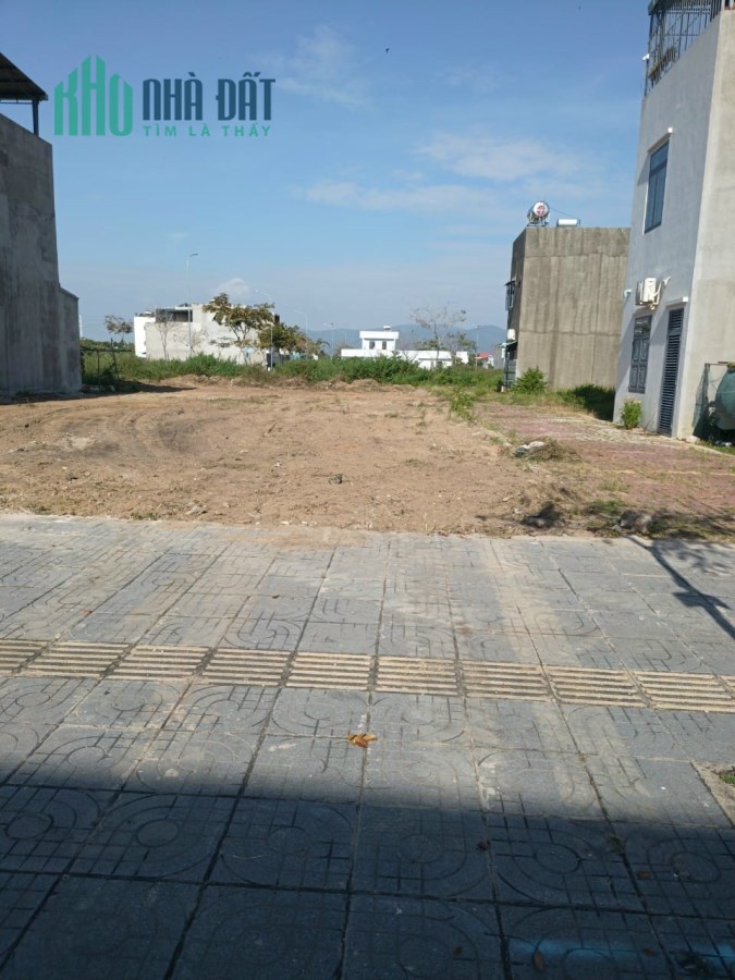 bán lô đất góc thoát hiểm đường nguyễn minh khanh khu tdc bắc hương lộ 10 p, lomng tâm tp bà rịa