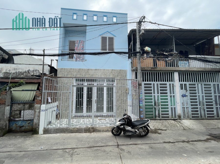 HẺM XE HƠI THÔNG, NHÀ 2 TẦNG - NGANG 5 HIẾM, GẦN CVPM QUANG TRUNG Q12, NHÀ MỚI Ở NGAY.
