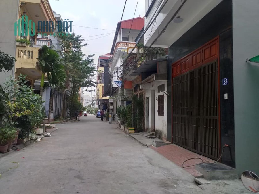 Mảnh đất Hiếm phân lô mặt ngõ An Trường - An Khánh ô tô 7 chỗ vào nhà, 41m2, MT 4m, nhỉnh 2 tỷ