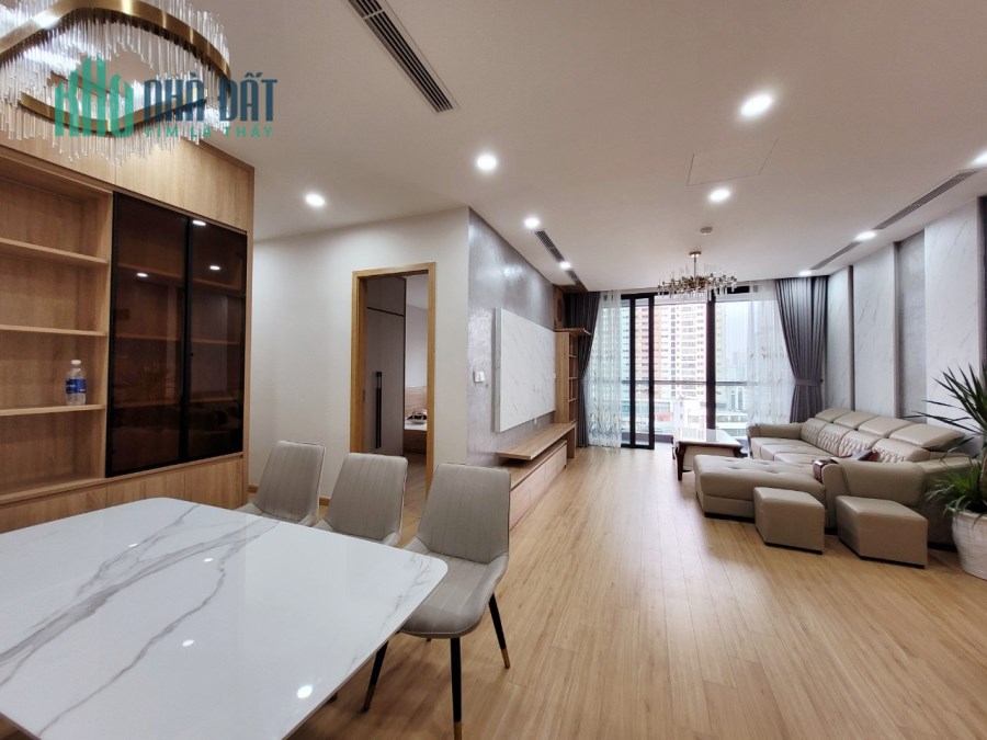 Bán chung cư Victoria Văn Phú, Hà Đông, 117m2, 3PN, lô góc, Đông Nam, 3 tỷ