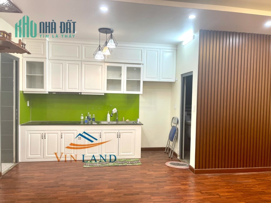 Căn hộ Sơn An 2PN lót sàn gỗ sang trọng chỉ 6 triệu