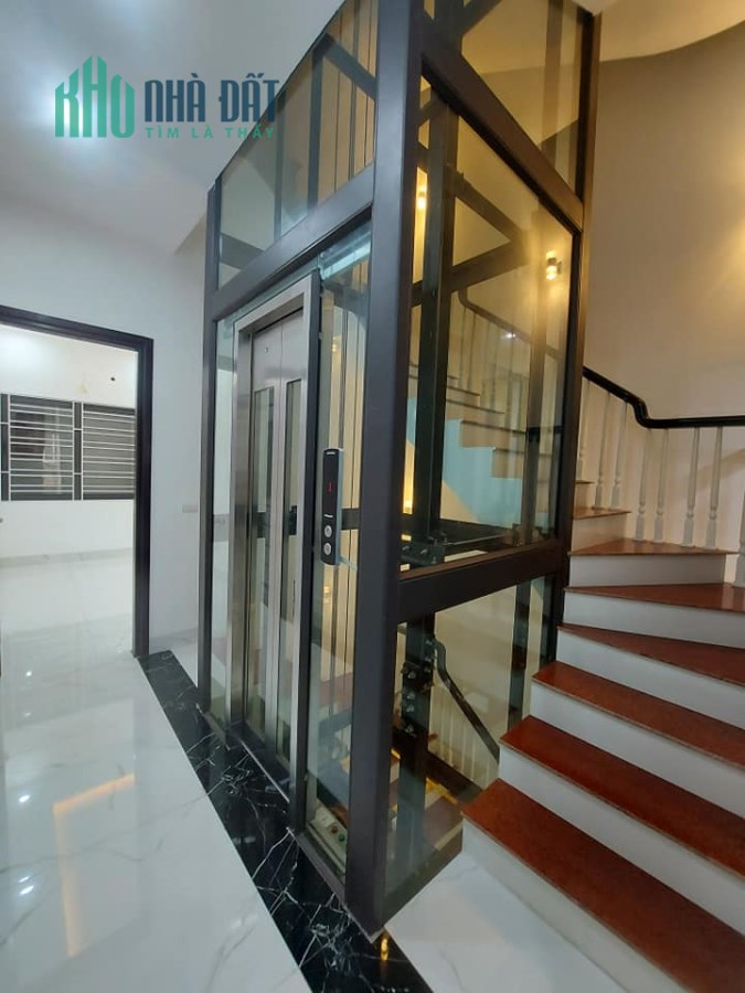 BÁN NHÀ PHỐ NGÔ GIA TỰ, VIỆT HƯNG , LONG BIÊN, PHÂN LÔ, GARA, THANG MÁY NHẬP 54M2, 5 TẦNG, CHỈ 7