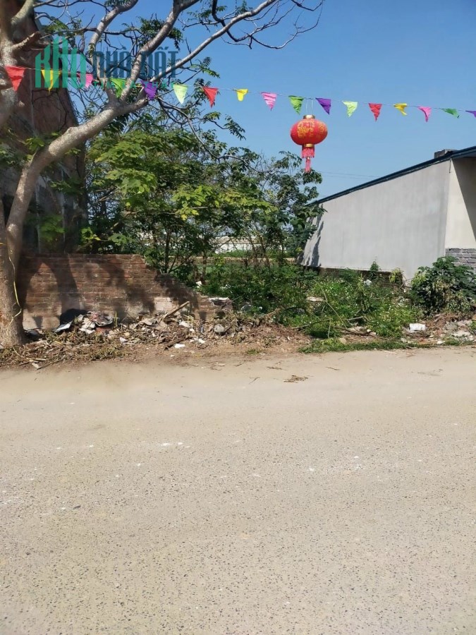 CHO THUÊ NHÀ CẤP BỐN LÀM KHO XƯỞNG - 150M MẶT TIỀN 10M - XE CÔNG TRÁNH