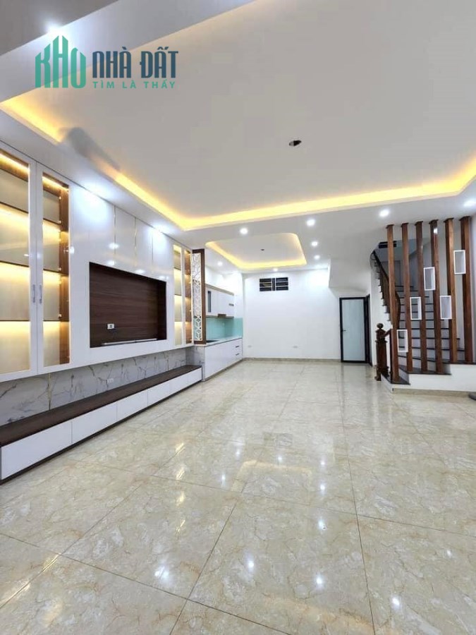 Bán nhà mới định công 50m2 x5T,ngõ rộng,thoáng,giá chỉ 4,2 tỷ