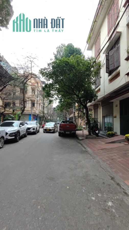 BÁN NHÀ  ĐẠI CỒ VIỆT 5 TẦNG MẶT TIỀN 5 M 3 LÀN XE VỈA HÈ KINH DOANH BẤT CHẤP  CHỈ 8 TỶ HƠN