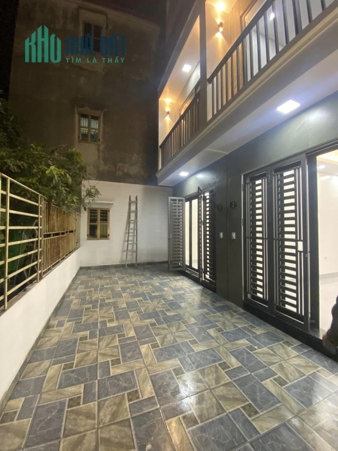 ⭐️NHÀ THẠCH BÀN - CỔ LINH - SÂN RỘNG - Ô TÔ VÀO NHÀ 

⭐️LH: 0385974689