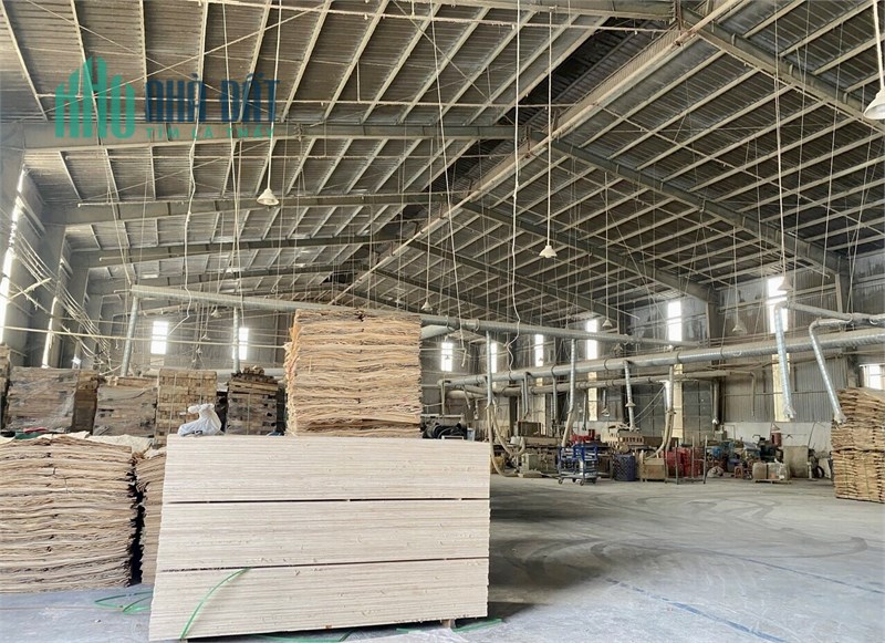 cho thuê nhà xưởng dt 3100m2. Hệ thống PCCC bao xung quanh nhà xưởng