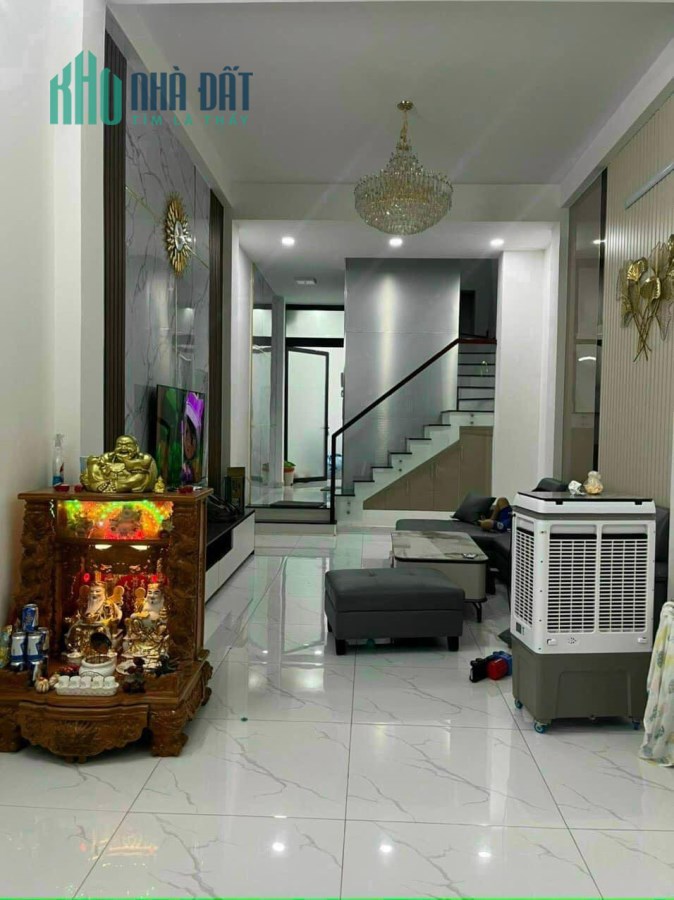 Quá Đỉnh, xe hơi ngủ trong nhà, Mặt Tiền Nguyễn Thị Thập, 5 tầng, 90M2, chỉ 12.x tỷ