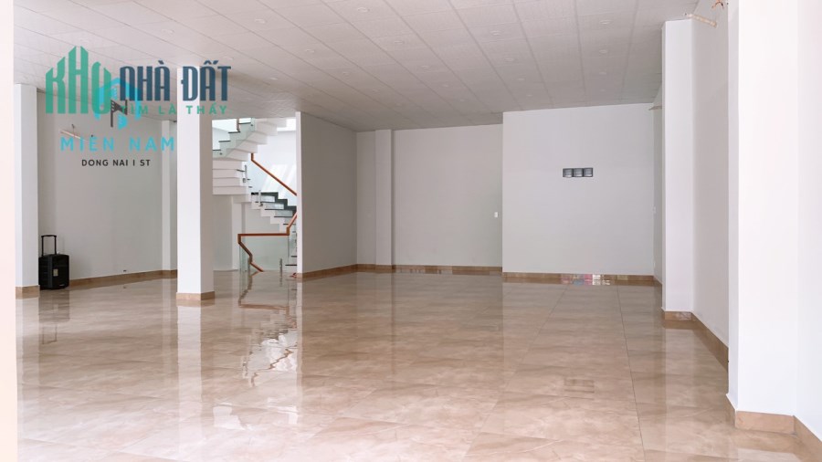 CHO THUÊ MẶT BẰNG TẦNG TRỆT MẶT TIỀN PHẠM VĂN THUẬN GẦN VINCOM