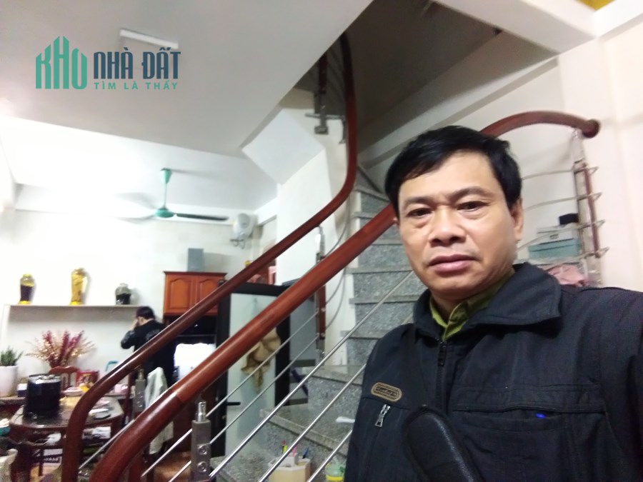Bán nhà đường Hoa Thám, Hoài Đức, 35m2, nhỉnh 3 tỷ: hung1st