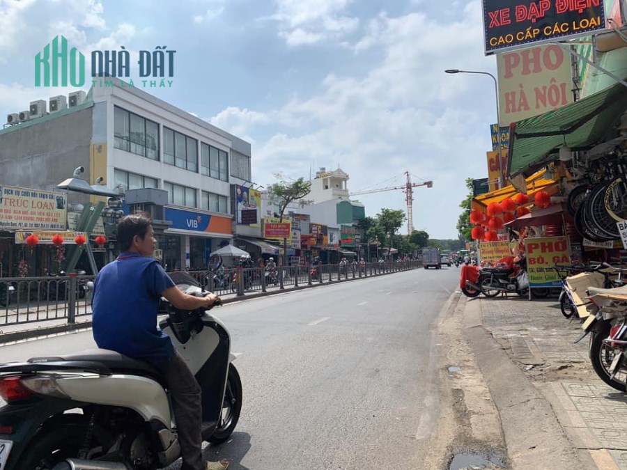 Xuấtcảnh, Bángấp nhà Ngãtư Annhơn HXH Nguyễn Oanh 100m 3tầng Giá8tỷ5TL