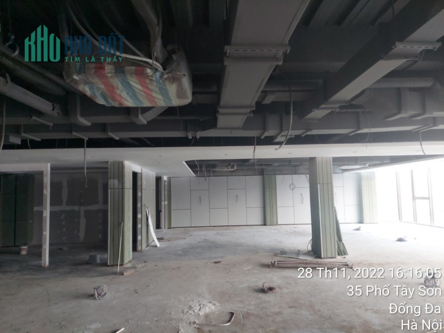 Cho thuê nhà mặt phố Tây Sơn, vị trí đẹp, 10$/m2