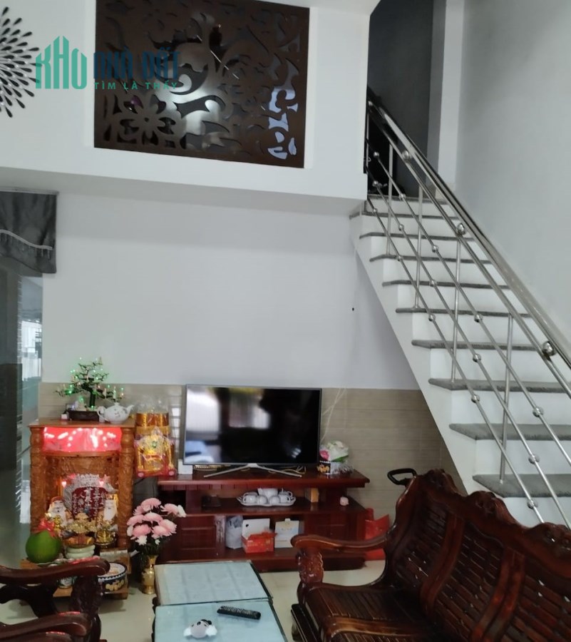 Nhà Mặt Tiền Hải Châu, Hoá Sơn, 56m2, 2 tầng, 3.x tỷ