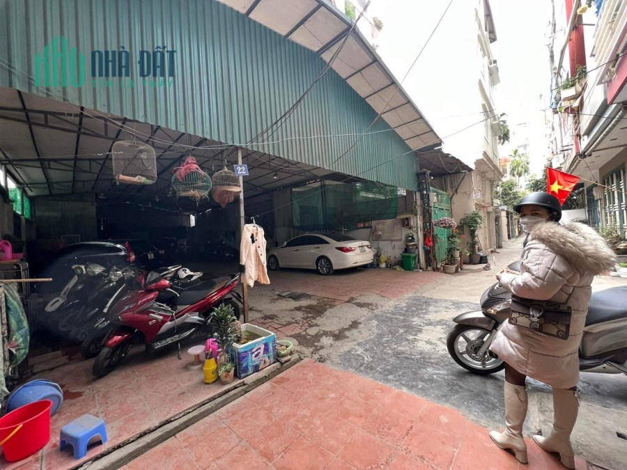 Bán đất xây Building phố Giang Văn Minh - Đội Cấn, 210m2 x MT 10m. 30 tỷ, ô tô, kinh doanh.