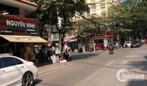 BÁO NHANH KHÁCH  Mặt Phố  Hàng Than giá 15.9 tỷ, 20mx6 tầng, KD tốt
