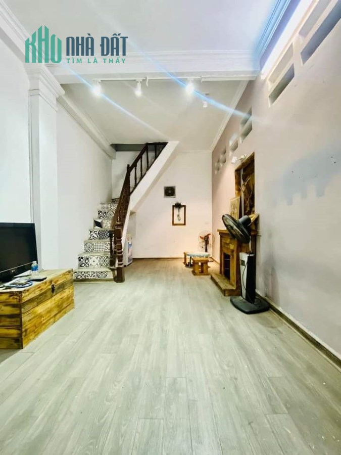 CHÍNH CHỦ CẦN SANG NHƯỢNG NHÀ NGÕ 51 PHỐ HÀNG BÚN - BA ĐÌNH - HÀ NỘI